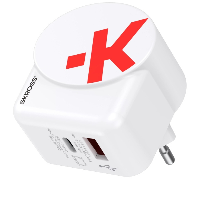 SKROSS EU USB Charger AC45PD - C to C cable included i gruppen HEM, HUSHÅLL & TRÄDGÅRD / El & Belysning / Reseadaptrar hos TP E-commerce Nordic AB (C60625)