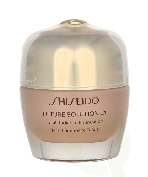 Shiseido Future Solution LX Total Radiance Foundation SPF15 30 ml Rose 4 i gruppen SKÖNHET & HÄLSA / Makeup / Basmakeup / Foundation hos TP E-commerce Nordic AB (C63907)