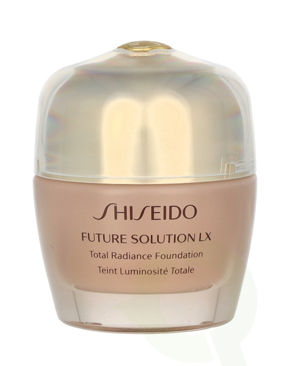 Shiseido Future Solution LX Total Radiance Foundation SPF15 30 ml i gruppen SKÖNHET & HÄLSA / Makeup / Basmakeup / Foundation hos TP E-commerce Nordic AB (C63908)