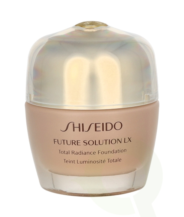 Shiseido Future Solution LX Total Radiance Foundation SPF15 30 ml i gruppen SKÖNHET & HÄLSA / Makeup / Basmakeup / Foundation hos TP E-commerce Nordic AB (C63909)