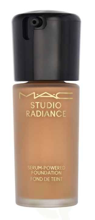 MAC Studio Radiance Serum-Powered Foundation 30 ml #NC37 i gruppen SKÖNHET & HÄLSA / Makeup / Basmakeup / Foundation hos TP E-commerce Nordic AB (C63976)