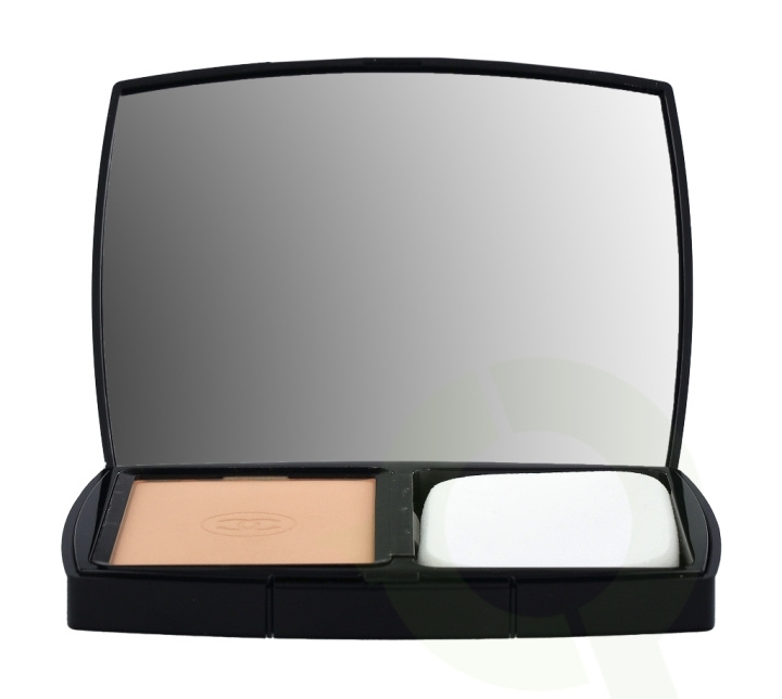 Chanel Ultra Le Teint Flawless Finish Compact Foundation 13 g B40 i gruppen SKÖNHET & HÄLSA / Makeup / Basmakeup / Foundation hos TP E-commerce Nordic AB (C65642)