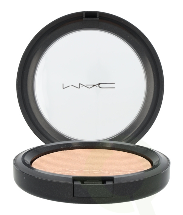 MAC Extra Dimension Skinfinish 9 g Whisper Of Guilt i gruppen SKÖNHET & HÄLSA / Makeup / Basmakeup / Contour/Highlight hos TP E-commerce Nordic AB (C66249)