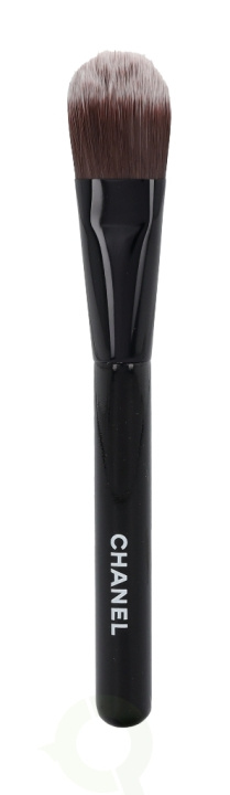 Chanel Les Pinceaux Foundation Brush 1 piece No 100 i gruppen SKÖNHET & HÄLSA / Makeup / Verktyg & Sminkset / Borstar & Penslar hos TP E-commerce Nordic AB (C66906)