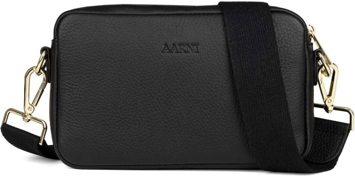 Aarni Crossbody Bag, svart, guldfärgad dragkedja i gruppen SPORT, FRITID & HOBBY / Accessoarer / Övriga accessoarer hos TP E-commerce Nordic AB (C68180)