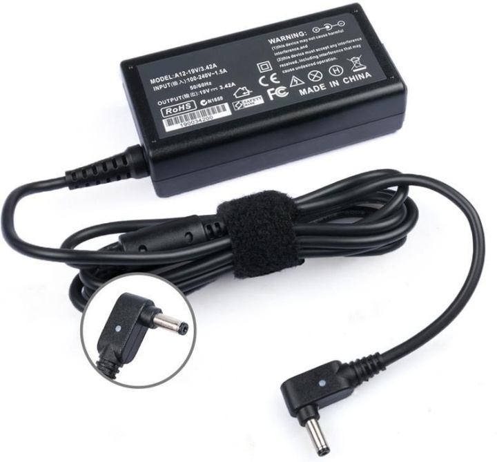 ASUS AC-adapter 65 W 19V AC-strömförsörjning (0A001-00045900) i gruppen DATORER & KRINGUTRUSTNING / Bärbara datorer & tillbehör / Datorladdare / Laddare till laptop / ASUS hos TP E-commerce Nordic AB (C68247)