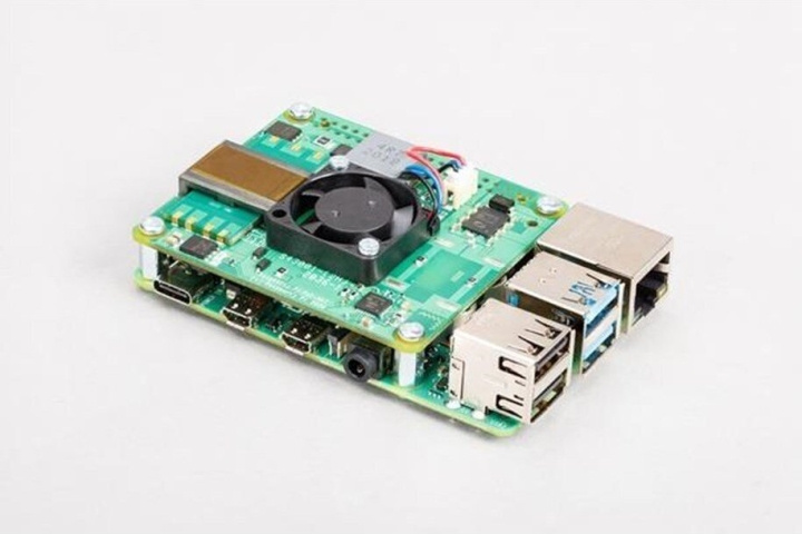 Raspberry Pi PoE+ HAT PoE-injektor i gruppen DATORER & KRINGUTRUSTNING / Datorkomponenter / Raspberry Pi hos TP E-commerce Nordic AB (C69013)