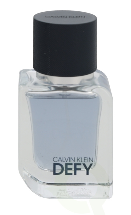 Calvin Klein Defy Edt Spray 30 ml i gruppen SKÖNHET & HÄLSA / Doft & Parfym / Parfym / Parfym för honom hos TP E-commerce Nordic AB (C74237)