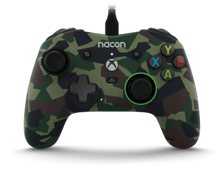 NACON Pro Compact trådbunden handkontroll Camo Green /Xbox Series X i gruppen HEMELEKTRONIK / Spelkonsoler & Tillbehör / Xbox Series X/S / Tillbehör hos TP E-commerce Nordic AB (C86337)