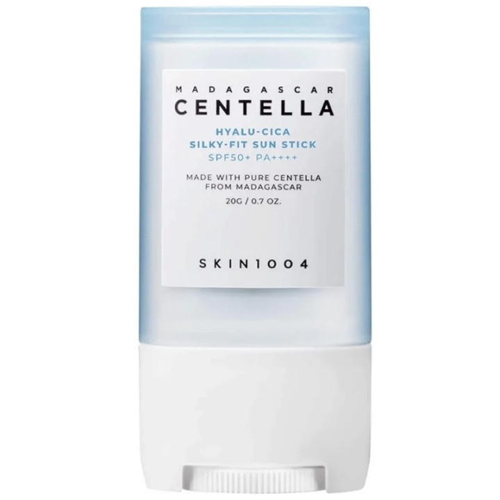 SKIN1004 Madagascar Centella Hyalu-Cica Silky-Fit Sun Stick SPF50+ 20g i gruppen SKÖNHET & HÄLSA / Hudvård / Solskydd & Tanning / Solskydd hos TP E-commerce Nordic AB (C99609)