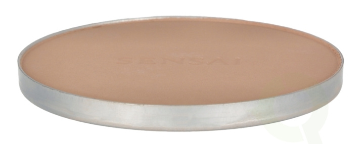Sensai Total Finish Foundation SPF10 - Refill 11 g #102 Soft Ivory i gruppen SKÖNHET & HÄLSA / Makeup / Basmakeup / Foundation hos TP E-commerce Nordic AB (C99877)
