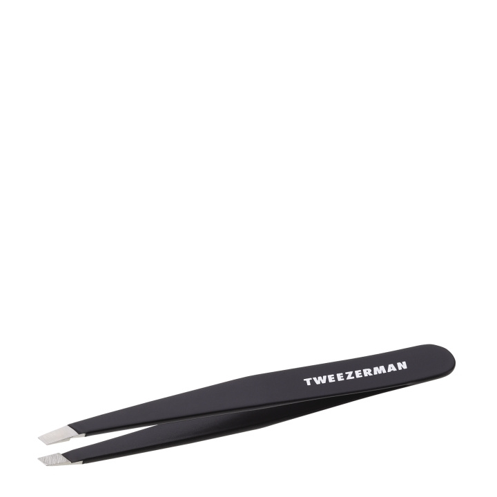 Tweezerman Slant Pincett Midnight Sky i gruppen SKÖNHET & HÄLSA / Makeup / Verktyg & Sminkset / Övriga verktyg hos TP E-commerce Nordic AB (D02178)