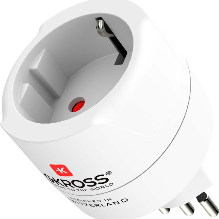 SKROSS Travel adapter Europe to Switzerland + Italy + Brazil - For 2- and 3-pole devices (grounding or Euro-plug) i gruppen HEM, HUSHÅLL & TRÄDGÅRD / El & Belysning / Reseadaptrar hos TP E-commerce Nordic AB (D05461)