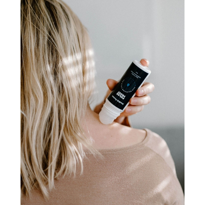 SWEDISH POSTURE Polarfrost Coooling Gel Roll-On Pain releving cold gel i gruppen SKÖNHET & HÄLSA / Hälsovård / Övrig hälsovård hos TP E-commerce Nordic AB (D09181)