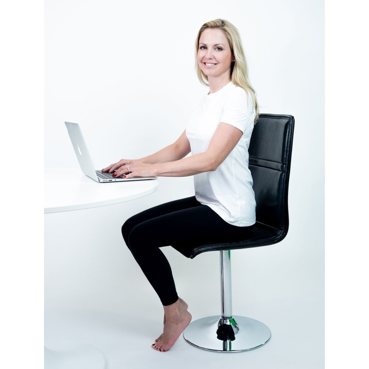 SWEDISH POSTURE Reminder Hållningströja Dam Vit XS i gruppen SPORT, FRITID & HOBBY / Accessoarer / T-shirts & Tröjor hos TP E-commerce Nordic AB (D09210)