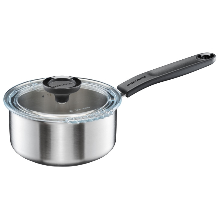 Fiskars Kastrull FF 1,5 L med lock 1072315 i gruppen HEM, HUSHÅLL & TRÄDGÅRD / Köksredskap / Grytor & Kastruller hos TP E-commerce Nordic AB (D12098)