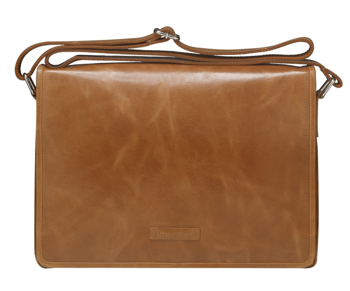 dbramante1928 Marselisborg - 14 Messenger väska - Golden tan N.E i gruppen DATORER & KRINGUTRUSTNING / Bärbara datorer & tillbehör / Datorväskor / Upp till 14 tum hos TP E-commerce Nordic AB (D12205)