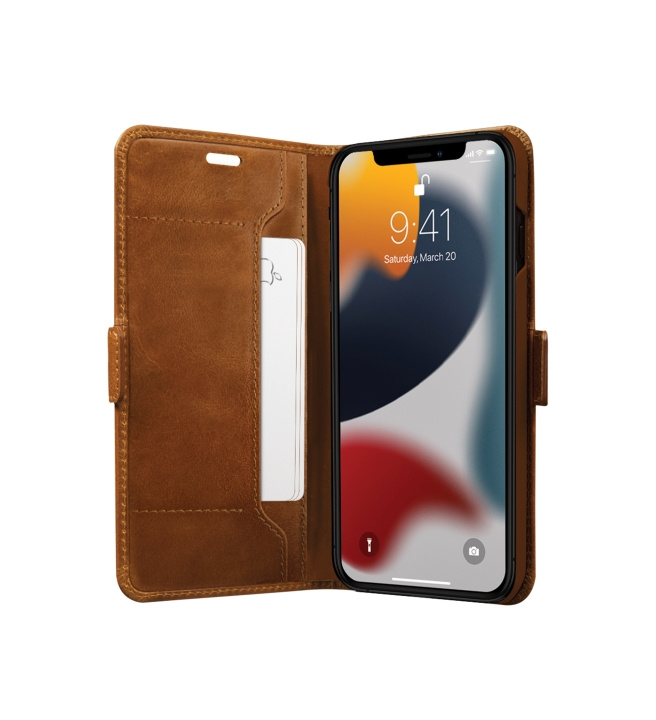 dbramante1928 Copenhagen Slim Flip-fodral - iPhone 13 Pro - Tan i gruppen SMARTPHONE & SURFPLATTOR / Mobilskydd / Apple / iPhone 13 Pro hos TP E-commerce Nordic AB (D12617)