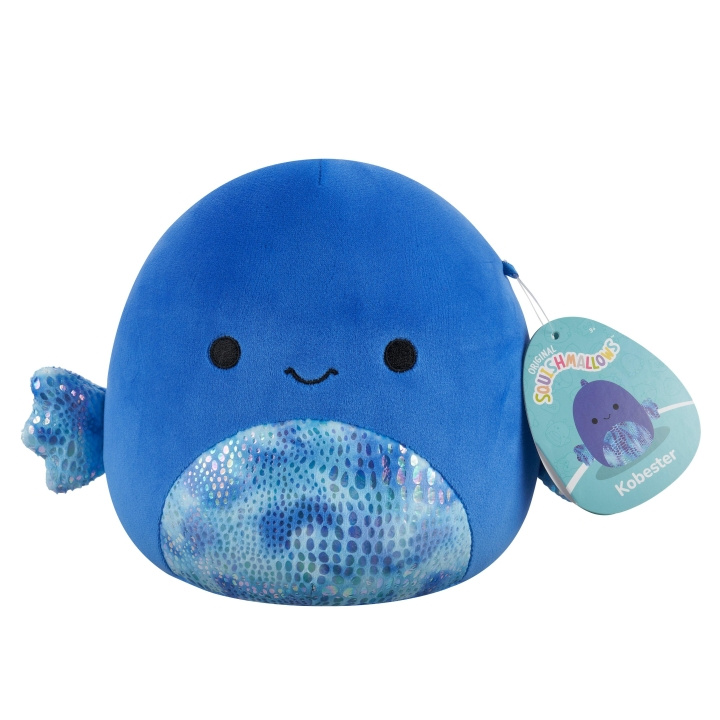Squishmallows 19 cm plysch P22 - Betta-fisken Kobester i gruppen LEKSAKER, BARN- & BABYPRODUKTER / Babyleksaker / Gosedjur hos TP E-commerce Nordic AB (D15359)