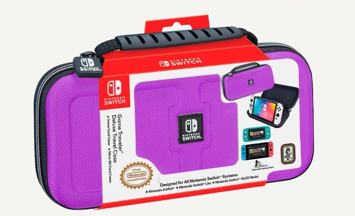 NACON Switch Resväska Lila Switch Lite/Switch OLED i gruppen HEMELEKTRONIK / Spelkonsoler & Tillbehör / Nintendo Switch Lite hos TP E-commerce Nordic AB (D15406)