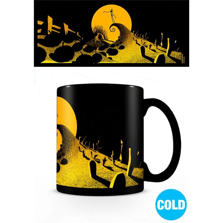 Pyramid International NIGHTMARE BEFORE CHRISTMAS HEAT CHANGING MUG i gruppen SPORT, FRITID & HOBBY / Roliga prylar / Samlarobjekt hos TP E-commerce Nordic AB (D15451)