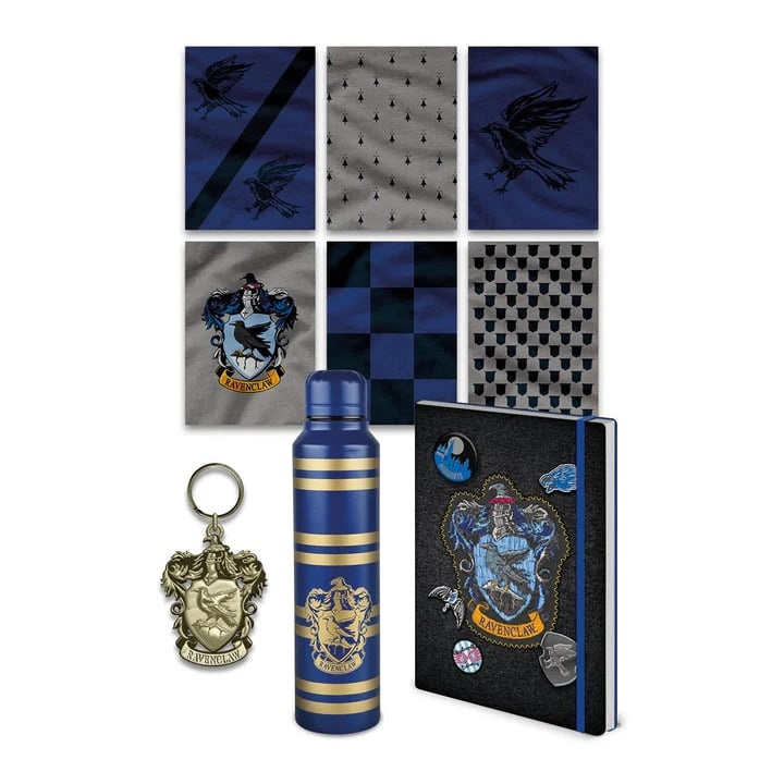 Pyramid International HARRY POTTER (FÄRGGLADA VAPENSKÖLDEN RAVENCLAW) PREMIUM PRESENTFÖRPACKNING i gruppen SPORT, FRITID & HOBBY / Roliga prylar / Samlarobjekt hos TP E-commerce Nordic AB (D15482)