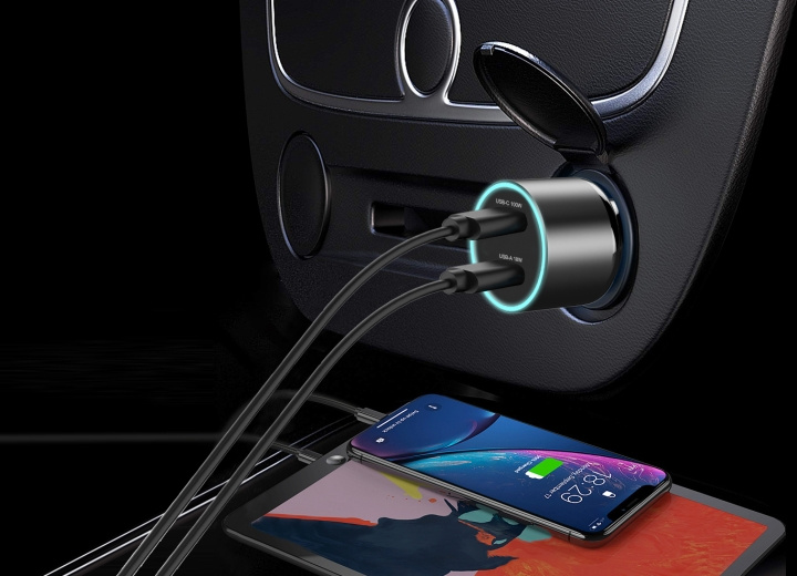 FoneKit Travel 100W bil-laddare i gruppen SMARTPHONE & SURFPLATTOR / Laddare & Kablar / Billaddare / Billaddare Typ C hos TP E-commerce Nordic AB (D16157)