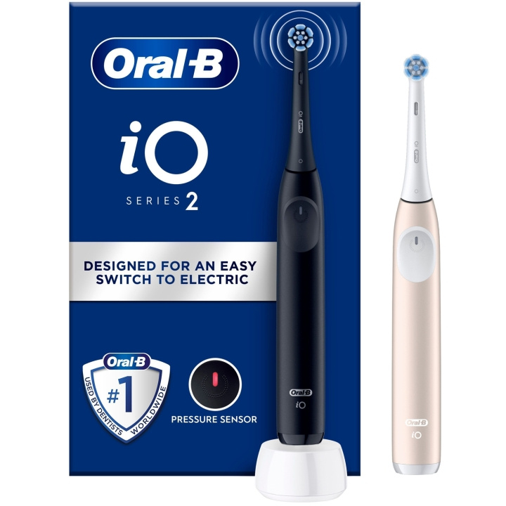 Oral B Eltandborste iO2 Series Duo Night Black / Calm Pink i gruppen SKÖNHET & HÄLSA / Munvård / Eltandborstar hos TP E-commerce Nordic AB (D16510)