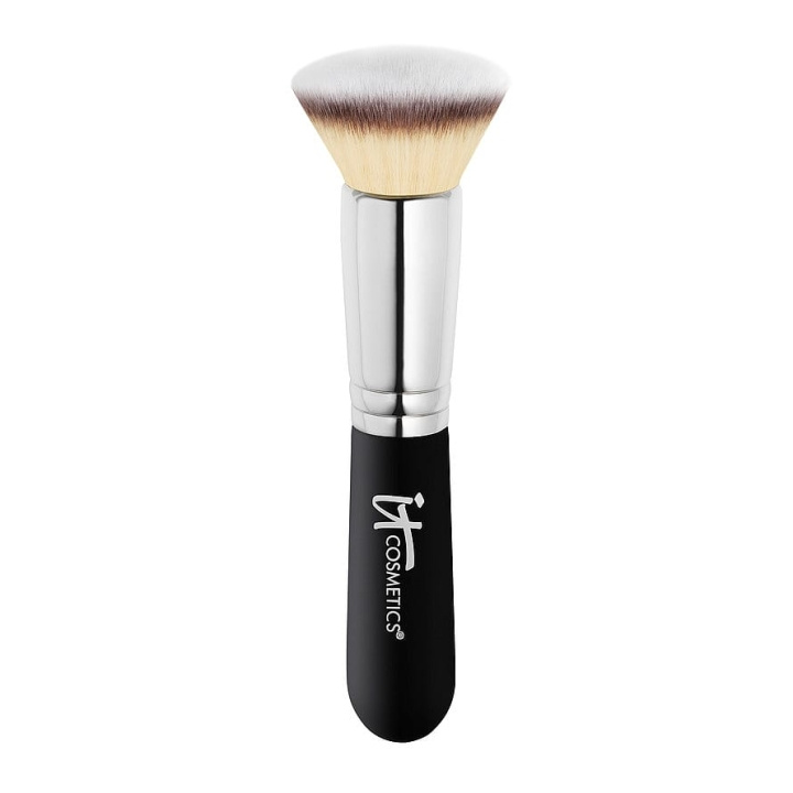 IT Cosmetics Heavenly Luxe Flat Top Buffing Foundation Borste #6 i gruppen SKÖNHET & HÄLSA / Makeup / Verktyg & Sminkset / Borstar & Penslar hos TP E-commerce Nordic AB (D17658)