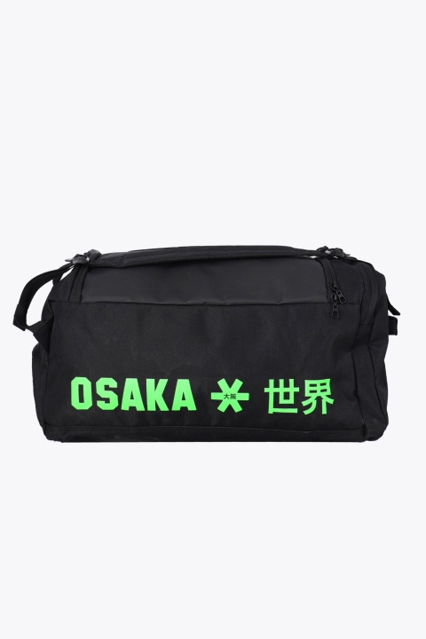 Osaka Sports Duffle - ikonisk svart i gruppen SPORT, FRITID & HOBBY / Sportutrustning / Padelracket hos TP E-commerce Nordic AB (D19286)
