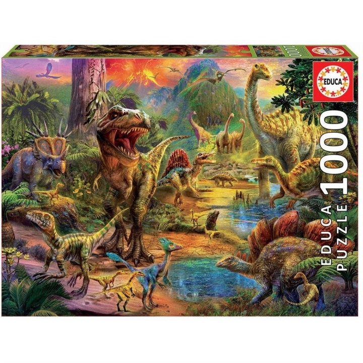 Educa Pussel 1000 - Dinosauriernas land (017655) i gruppen SPORT, FRITID & HOBBY / Hobby / Pussel hos TP E-commerce Nordic AB (D20364)