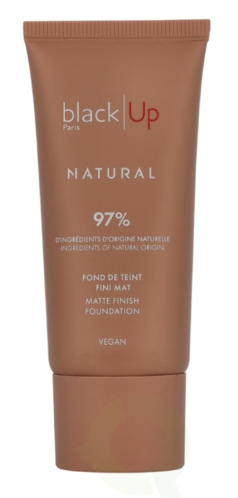 Black Up Mat Finish Foundation 30 ml #06 i gruppen SKÖNHET & HÄLSA / Makeup / Basmakeup / Foundation hos TP E-commerce Nordic AB (D21191)