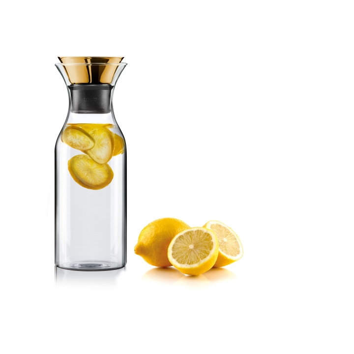 Eva Solo Kylkaraff 1,0 l med flip-top-lock mässing (568054) i gruppen HEM, HUSHÅLL & TRÄDGÅRD / Köksredskap / Vin & Drinktillbehör hos TP E-commerce Nordic AB (D21561)