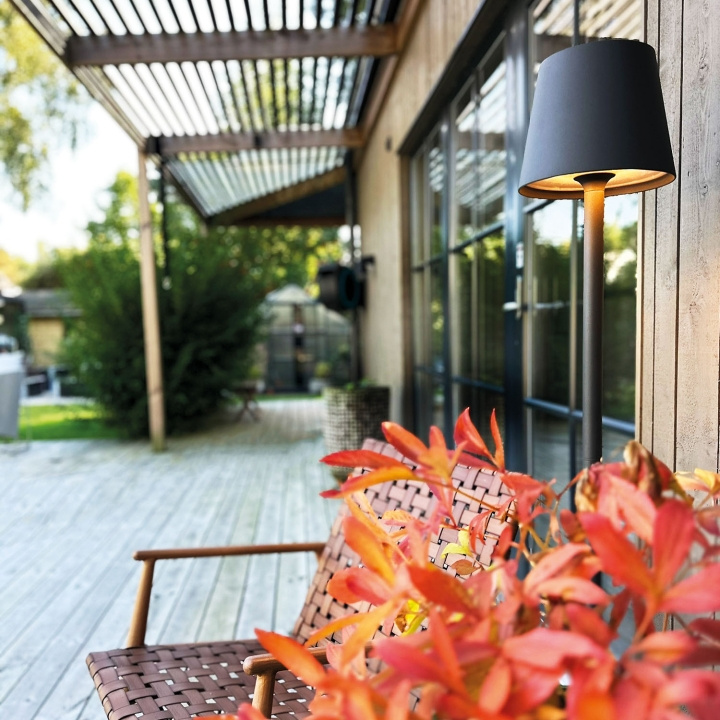LightsOn Sofy Golvlampa Dimbar 8W 870lm Grå i gruppen HEM, HUSHÅLL & TRÄDGÅRD / El & Belysning / Utomhusbelysning hos TP E-commerce Nordic AB (D21646)
