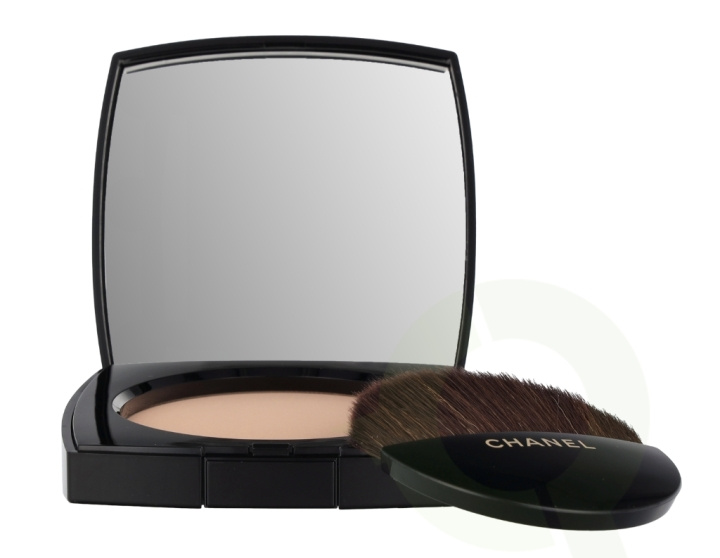 Chanel Les Beiges Belle Mine Poudre 12 g B10 i gruppen SKÖNHET & HÄLSA / Makeup / Basmakeup / Puder hos TP E-commerce Nordic AB (D22109)