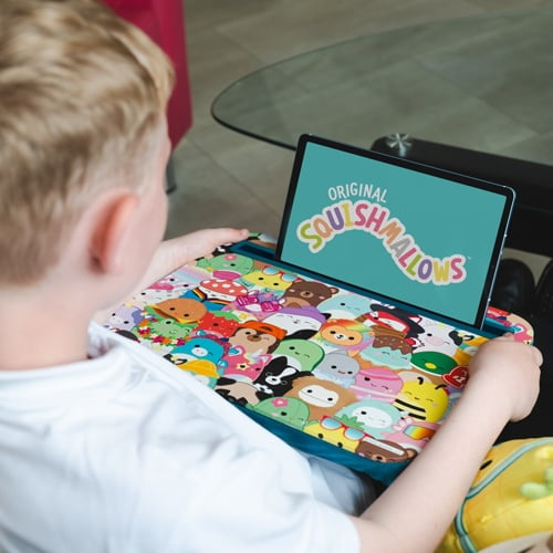 Squishmallows Lap Desk - Teal - 36cm x 28cm x 6cm i gruppen LEKSAKER, BARN- & BABYPRODUKTER / Babyleksaker / Aktivitetsleksaker hos TP E-commerce Nordic AB (D22344)