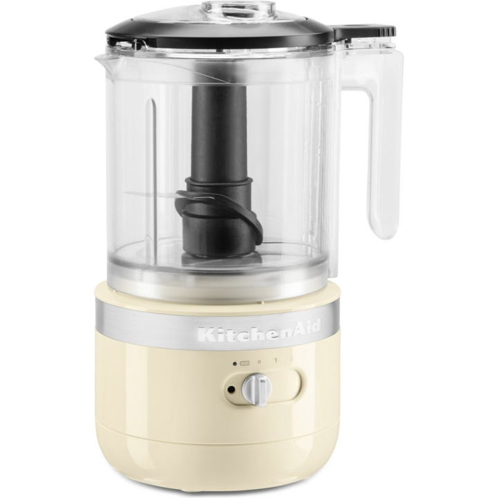 KitchenAid Cordless chopper 1,19 liter Almond cream i gruppen HEM, HUSHÅLL & TRÄDGÅRD / Hushållsmaskiner / Matberedare & Köksassistenter / Mixer & Blender hos TP E-commerce Nordic AB (D22964)