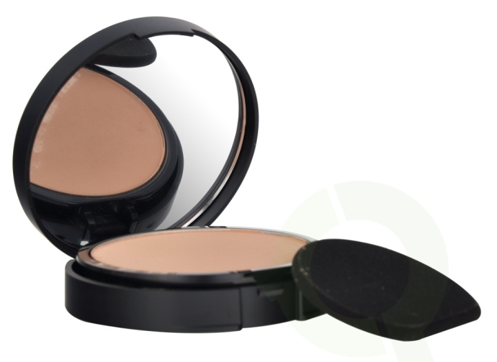 BareMinerals Barepro 24H Skin-Perfecting Powder Foundation 8 g Medium 32 Cool? i gruppen SKÖNHET & HÄLSA / Makeup / Basmakeup / Foundation hos TP E-commerce Nordic AB (D23485)
