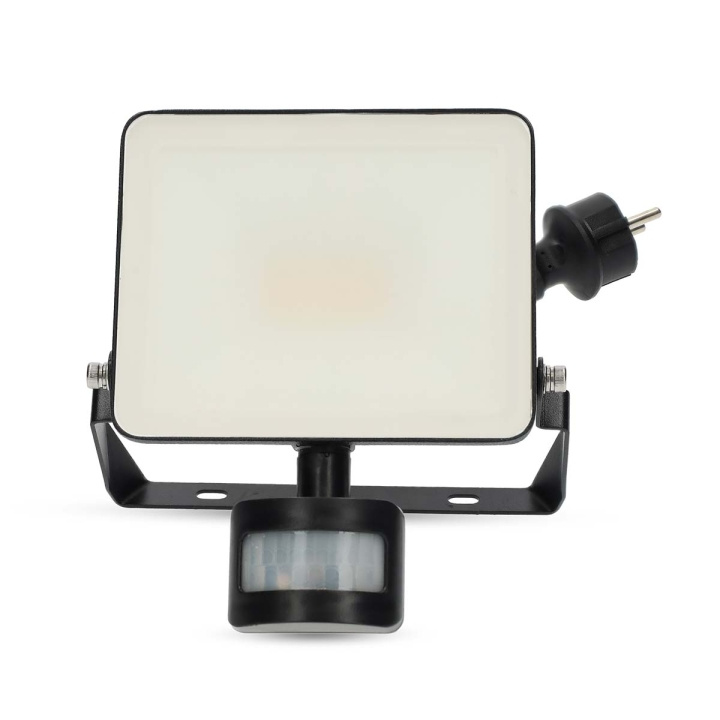 Nedis Smartlife utomhusljus | Rörelsesensor | 1620 lm | Wi-Fi | 20 W | Varm till cool vit | 3000 - 6500 K | Aluminium | Android™ / IOS i gruppen HEM, HUSHÅLL & TRÄDGÅRD / El & Belysning / Utomhusbelysning hos TP E-commerce Nordic AB (D23783)
