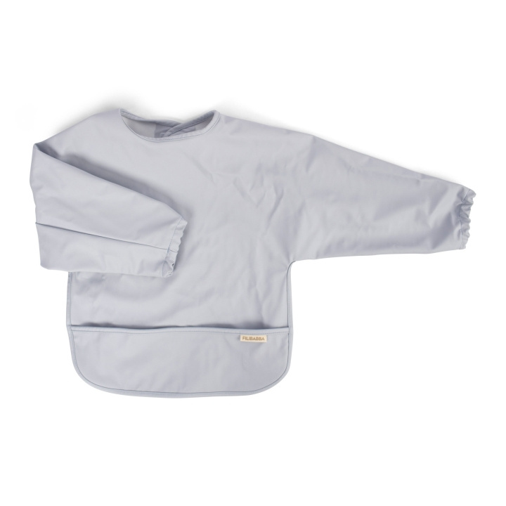 Filibabba Haklapp med ärmar - Pearl Blue - 6-36 m i gruppen LEKSAKER, BARN- & BABYPRODUKTER / Äta & Dricka / Haklappar hos TP E-commerce Nordic AB (D24266)