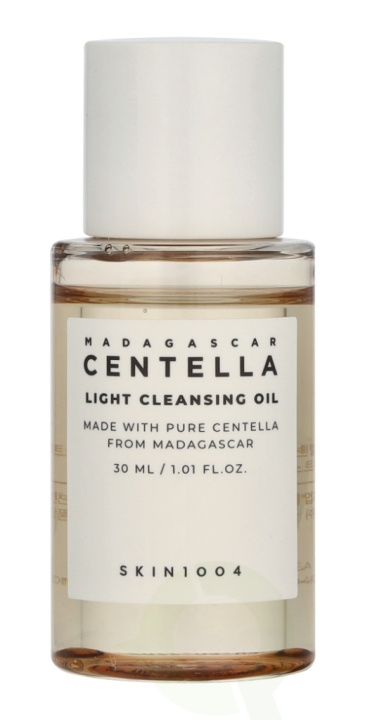 SKIN1004 Madagascar Centella Light Cleansing Oil 30 ml i gruppen SKÖNHET & HÄLSA / Hudvård / Ansiktsvård / Rengöring hos TP E-commerce Nordic AB (D25403)