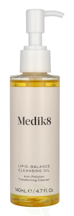 Medik8 Lipid-Balance Cleansing Oil 140 ml i gruppen SKÖNHET & HÄLSA / Hudvård / Ansiktsvård / Rengöring hos TP E-commerce Nordic AB (D28239)