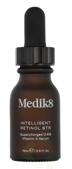 Medik8 Intelligent Retinol 6TR Serum 15 ml i gruppen SKÖNHET & HÄLSA / Hudvård / Ansiktsvård / Serum Hud hos TP E-commerce Nordic AB (D28241)