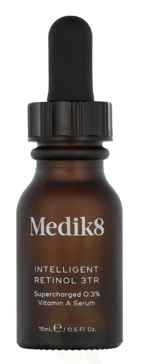 Medik8 Intelligent Retinol 3TR Serum 15 ml i gruppen SKÖNHET & HÄLSA / Hudvård / Ansiktsvård / Serum Hud hos TP E-commerce Nordic AB (D28242)