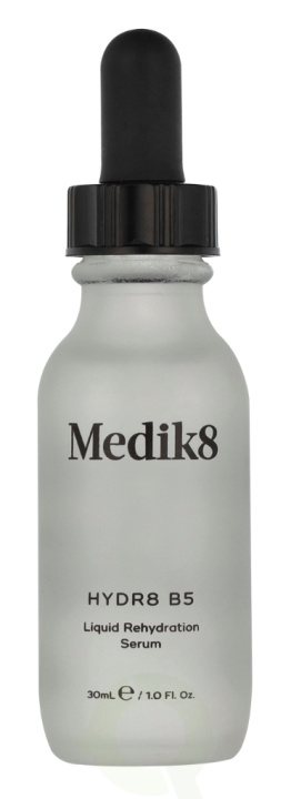 Medik8 Hydr8 B5 30 ml i gruppen SKÖNHET & HÄLSA / Hudvård / Ansiktsvård / Serum Hud hos TP E-commerce Nordic AB (D28245)