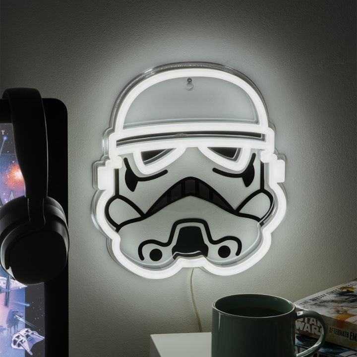 Paladone Stormtrooper väggmonterad LED-lampa i neon i gruppen HEM, HUSHÅLL & TRÄDGÅRD / Smarta hem / Smart belysning hos TP E-commerce Nordic AB (D28758)