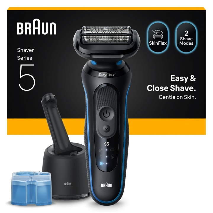 Braun Series 5 elektrisk rakapparat - SmartCare Center - 52-B7000CC - Blå i gruppen SKÖNHET & HÄLSA / Hår & Styling / Rakning & Trimning / Rakapparater hos TP E-commerce Nordic AB (D28932)