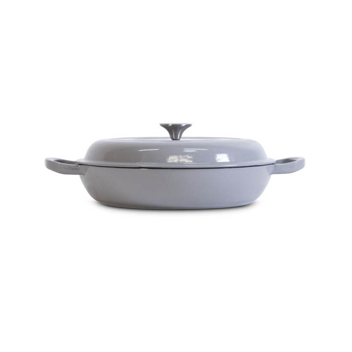 Sobczyk Sauterpanna i emaljerat gjutjärn - 30,5 cm i gruppen HEM, HUSHÅLL & TRÄDGÅRD / Köksredskap / Grytor & Kastruller hos TP E-commerce Nordic AB (D29007)