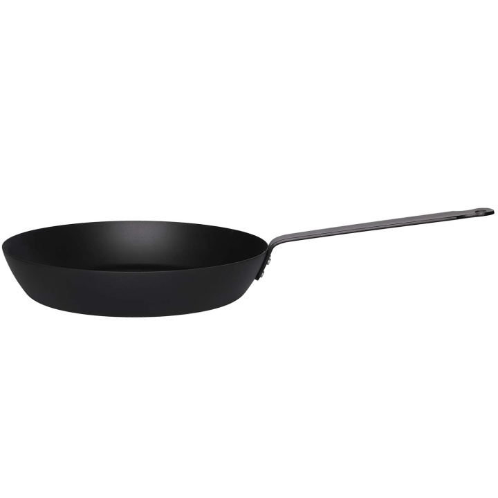 Maku Chef\'s Kolstålspanna 28 cm i gruppen HEM, HUSHÅLL & TRÄDGÅRD / Köksredskap / Stekpannor hos TP E-commerce Nordic AB (D29090)