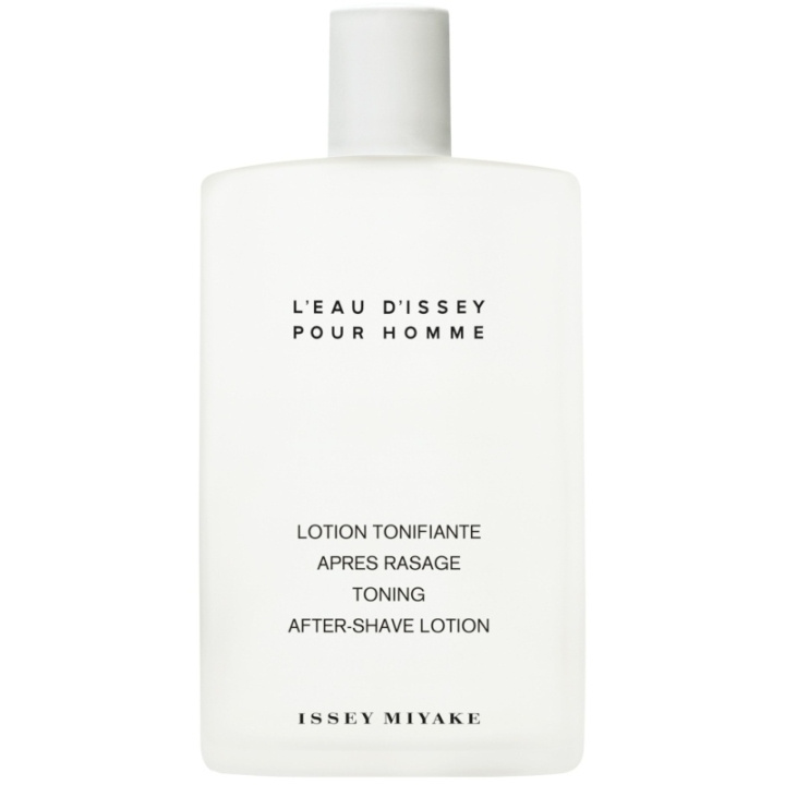 Issey Miyake L\'Eau d\'Issey för män Aftershave Lotion 100 ml i gruppen SKÖNHET & HÄLSA / Hår & Styling / Rakning & Trimning / Aftershave hos TP E-commerce Nordic AB (D29430)